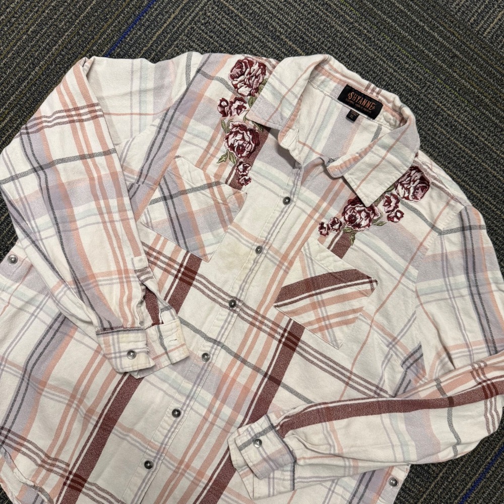 Shyanne Plaid Floral Embroidered Western Shirt Womens XL Cream Mauve Excellent